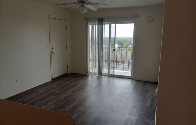 3 beds, 2 baths, $1,600, Unit # A 201