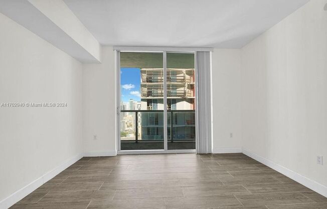 2 beds, 2 baths, 1,111 sqft, $4,250, Unit 55 SE 6th St # 37-03 (A11702940)