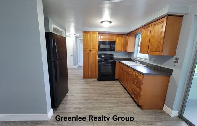 Updated 2 Bedroom/1 Bathroom Single Family Home!!!