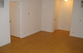 1 bed, 1 bath, $1,995, Unit 01