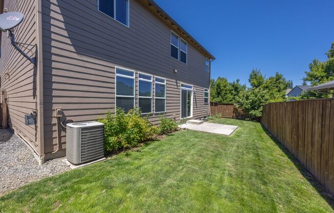 Home for rent in fast growing Ridgefield, WA - 4 bedr + Bonus Room