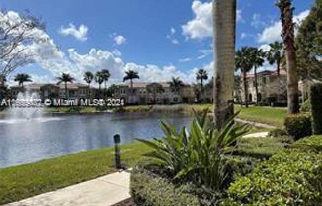 3 beds, 2.5 baths, $3,400, Unit # 106