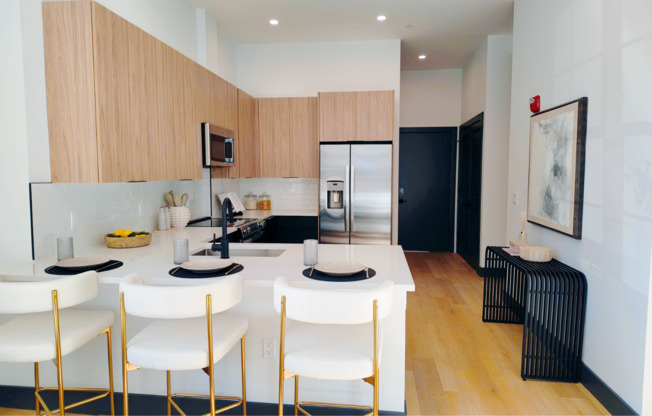 Lexington on Broadway