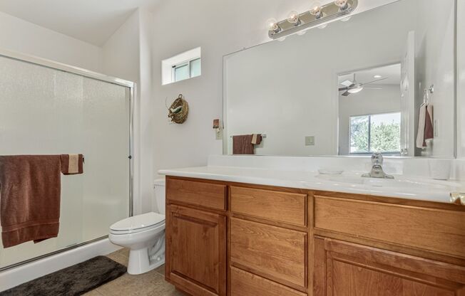 Furnished 3-Bedroom, 3-Bath Home with Private Casita in Oakwood Country Club, Sun Lakes, AZ
