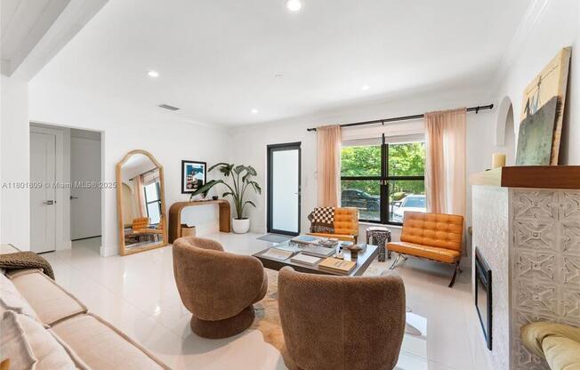 2485 SW 19 TER