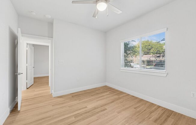 1 bed, 1 bath, 764 sqft, $1,375, Unit 811