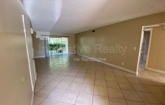 623 E SAN SEBASTIAN CT