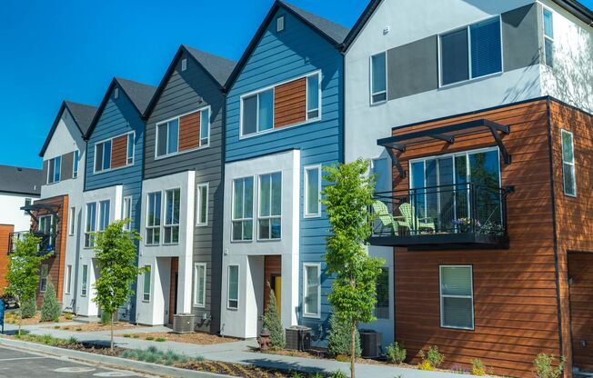 Woods Rose Townhomes