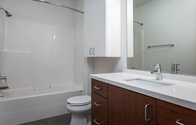 Central Eastside Lofts | Richmond Bathroom