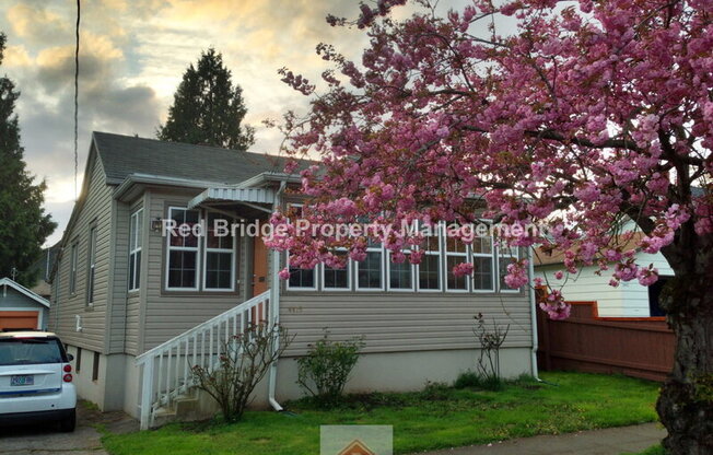 4415 N HAIGHT AVE