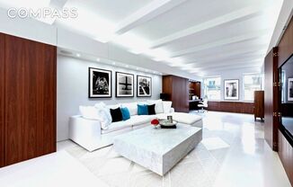 18 E 12 ST