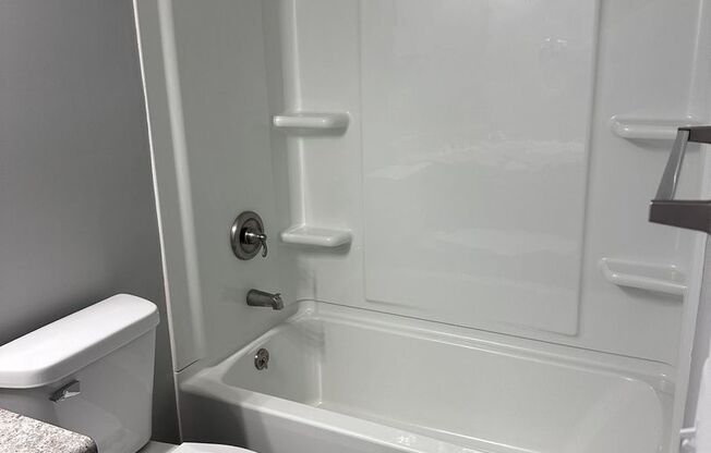 1 bed, 1 bath, 627 sqft, $899, Unit 1503-03