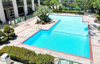 2 beds, 2 baths, 990 sqft, $2,950