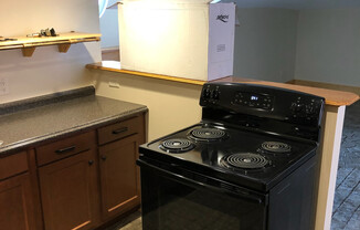 1 bed, 1 bath, 415 sqft, $985, Unit 14