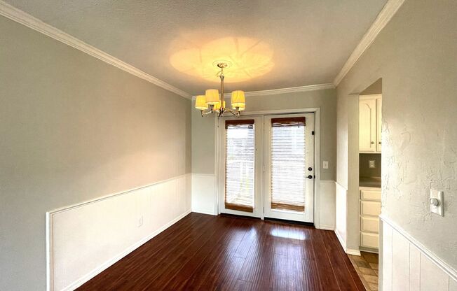 Welcome to this charming 1 bedroom, 1 bathroom condo in NW Oklahoma City! Ask About Our $500 Off Move-In Special!