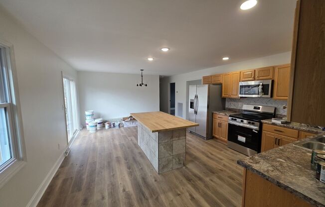 Renovated 3-Bed/2-Bath Home with Carport & Fenced Yard – Near Fort Campbell!