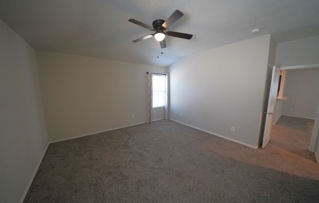 3 beds, 2 baths, $1,750