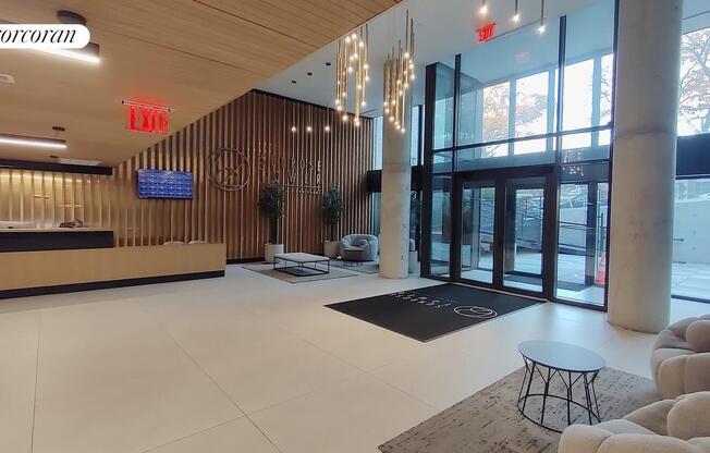 2 beds, 2 baths, $5,175, Unit 14J