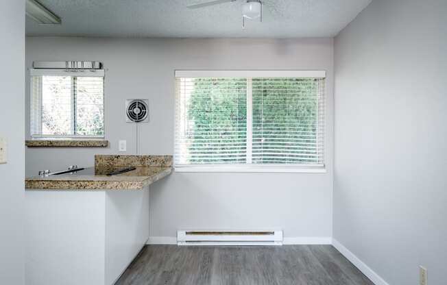 Ivy Terrace | Dining Area