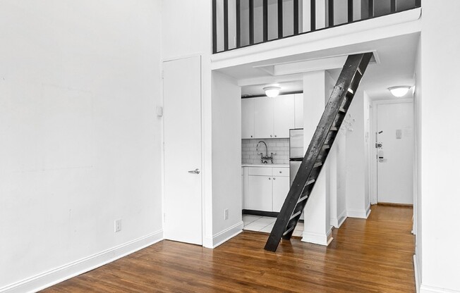 26 E 13 ST