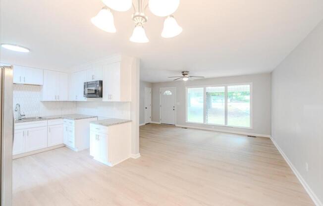 308 JUNIPER RD