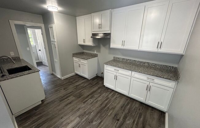 1 bed, 1 bath, 750 sqft, $850