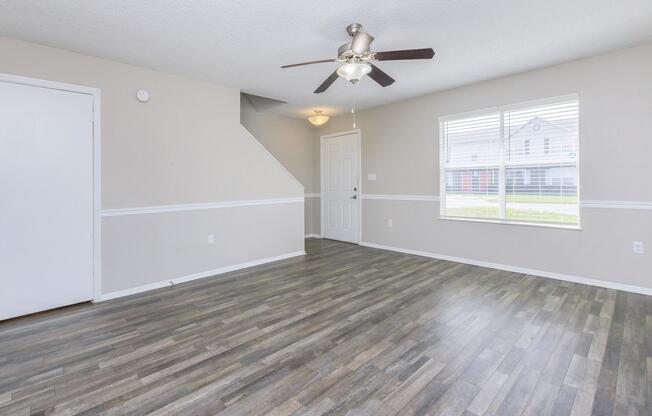 3 beds, 2.5 baths, 1,106 sqft, $1,500