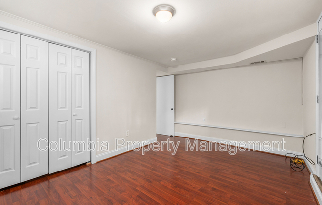 1 bed, 1 bath, 878 sqft, $2,795