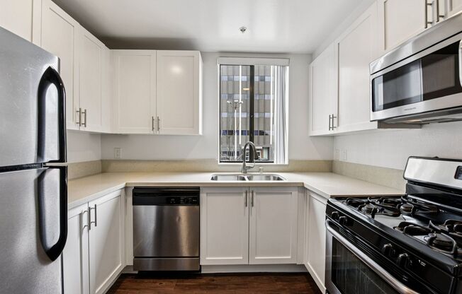 1 bed, 1 bath, 850 sqft, $2,348, Unit 104