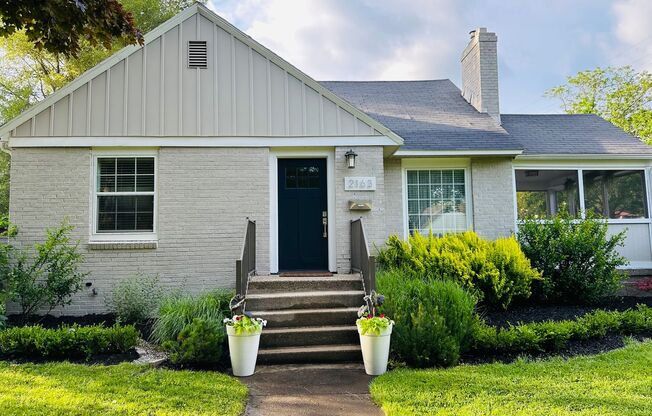 East Grand Rapids Gem: 4-Bedroom, 2-Bath Updated Home for Rent!