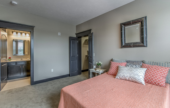 2 beds, 2 baths, 894 sqft, $1,495, Unit C - 1011 Unit 218 - B894