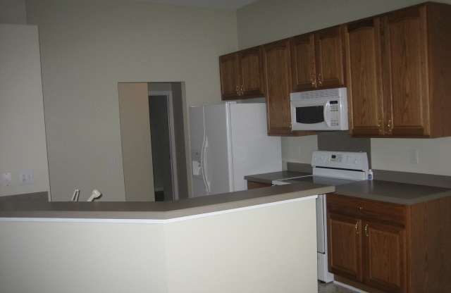 3 beds, 2 baths, $1,950