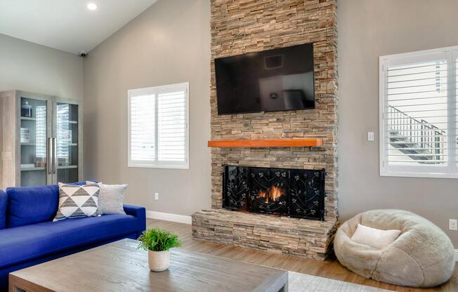 Clubhouse TV and Fireplace.jpg