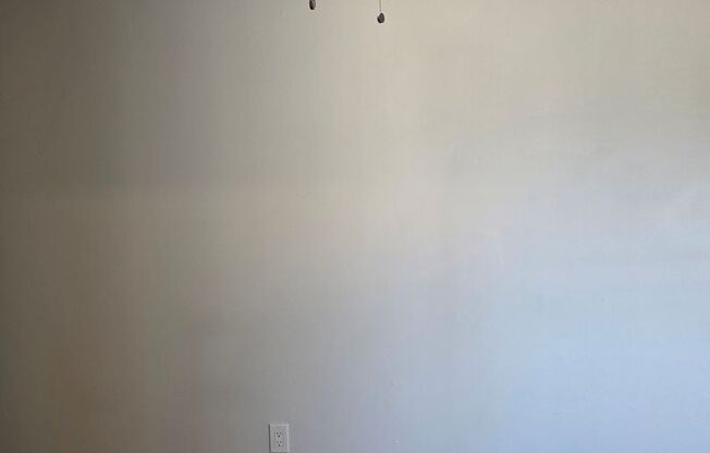 1 bed, 1 bath, 652 sqft, $1,795, Unit 404