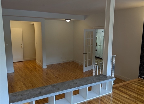 127 BAY STATE RD