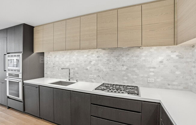 1 bed, 1 bath, 848 sqft, $3,850, Unit 411