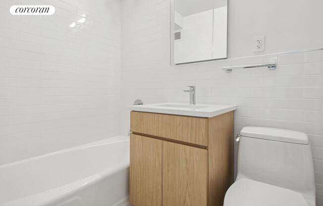 2 beds, 2 baths, 1,395 sqft, $10,817, Unit 17D