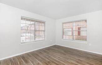 1 bed, 1 bath, 682 sqft, $1,075
