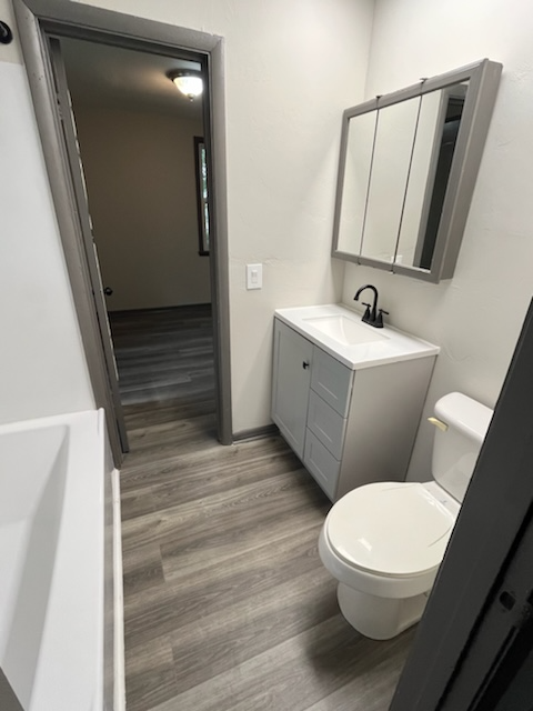 2110 24 AVE N