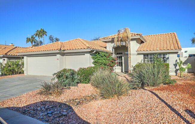 8940 E PALM RDG DR