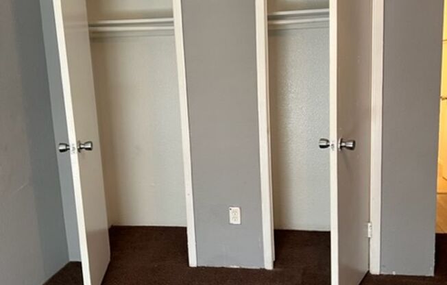 2 beds, 2 baths, 1,145 sqft, $1,050, Unit 6516