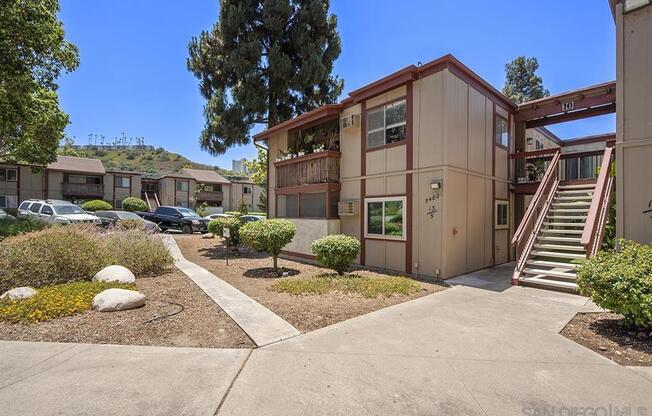 5482 ADOBE FLS RD