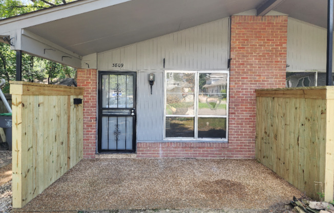 3809 KEARNEY AVE
