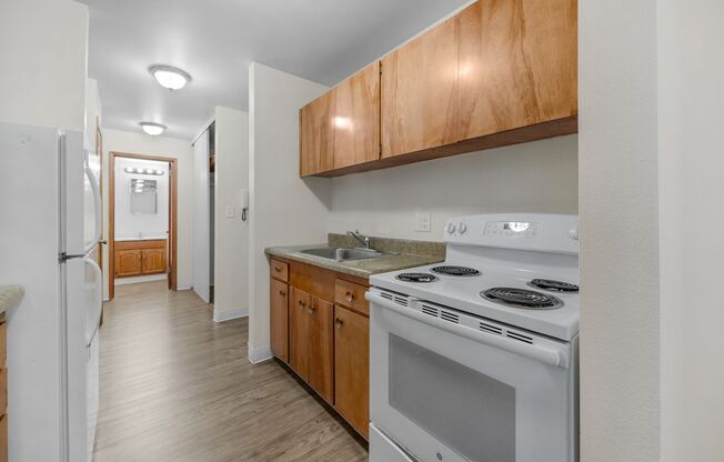 1 bed, 1 bath, 686 sqft, $1,695, Unit 104