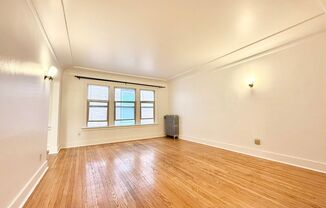 508 Summit Ave E