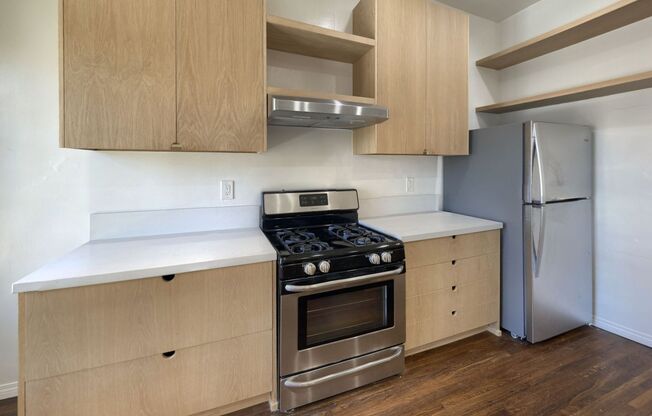 Studio, 1 bath, 450 sqft, $2,050, Unit 207