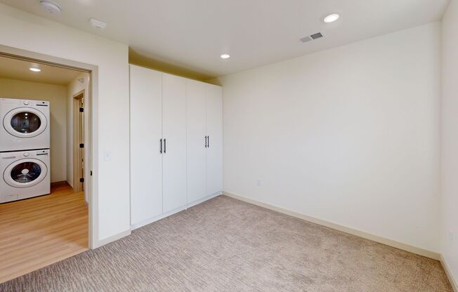 1 bed, 1 bath, 529 sqft, $1,460, Unit 6410-106