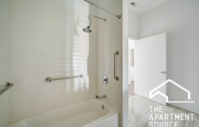 3 beds, 2 baths, $3,795, Unit 506