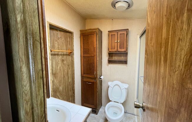 1 bed, 1 bath, $1,100