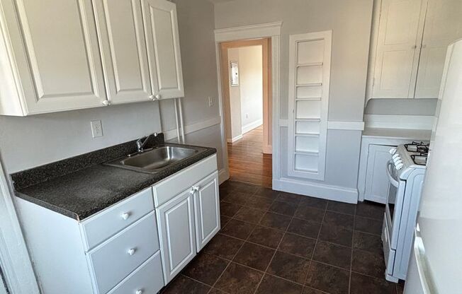 Studio, 1 bath, $1,950, Unit 208 Main Street #42